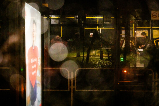 Odbicia przystanków tramwajowych