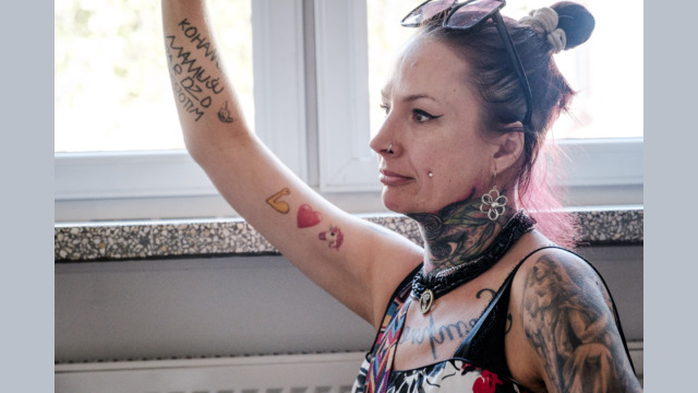 Copyright: Agnieszka Budzyńska Portret dziewczyny z tatuażem