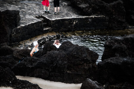 Copyright: Agnieszka Budzyńska 4 osoby w basenie lawowym