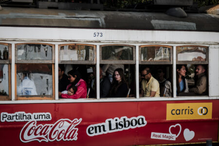 Copyright: Agnieszka Budzyńska Zabytkowy tramwaj w Lizbonie