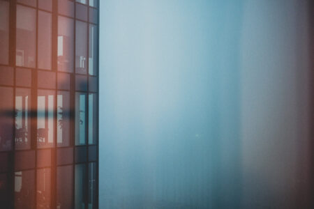 Copyright: Agnieszka Budzyńska Pusty biurowiec w Warszawie