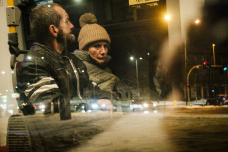 Pan i Pani w tramwaju