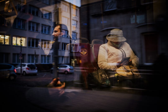 Pan i Pani w tramwaju